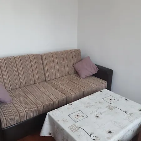 Casa Di Nadia * בנסקו